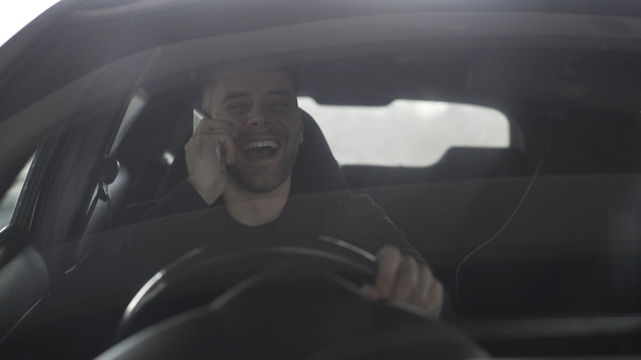 Téléphone au volant à Toulon : quelles sanctions et quels recours ?